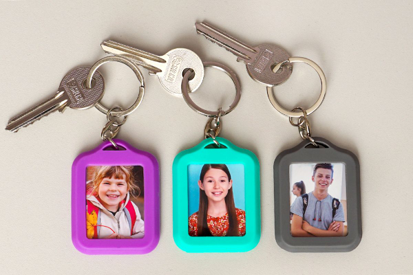 Two-photo silicone keyring