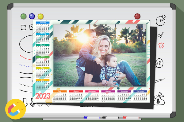 Full-year calendar magnet